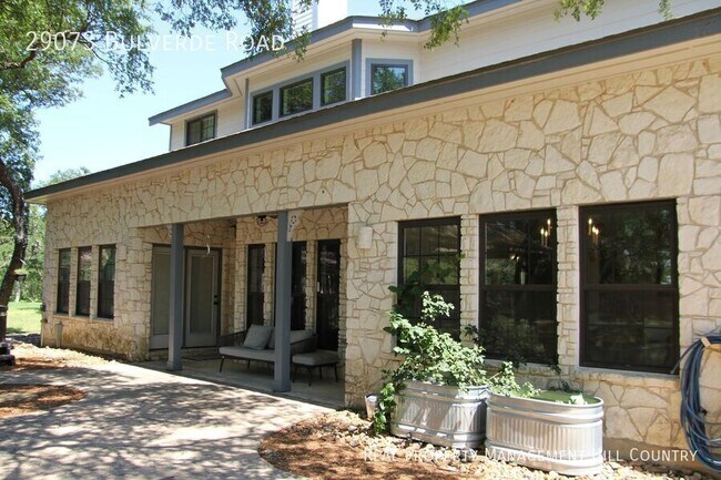 Building Photo - 29073 Bulverde Rd