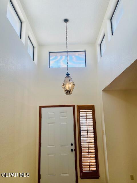 Building Photo - 10649 Islerock St