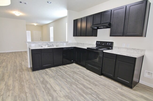 Building Photo - 3811 Lexington Grove Ct