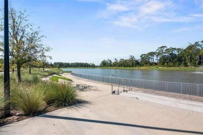 Building Photo - 2050 Packing District Wy