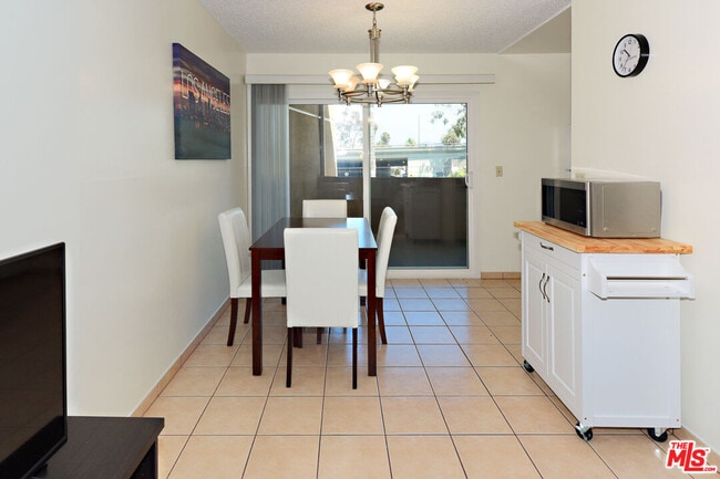 Building Photo - 3600 Bagley Ave