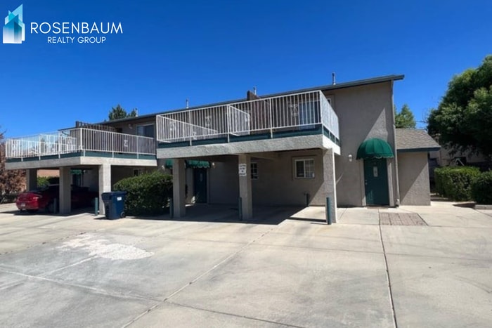 Building Photo - 9615 E Lakeshore Dr