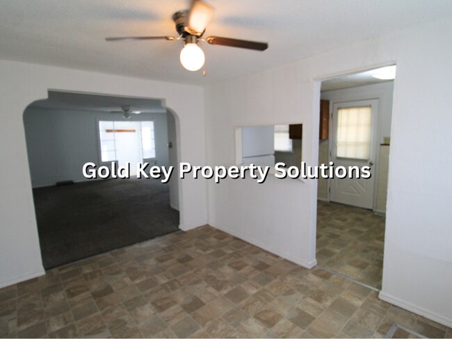 Building Photo - MUNCIE 2 BR 1 BA House with Carport and Large Yard (NO SECTION 8)