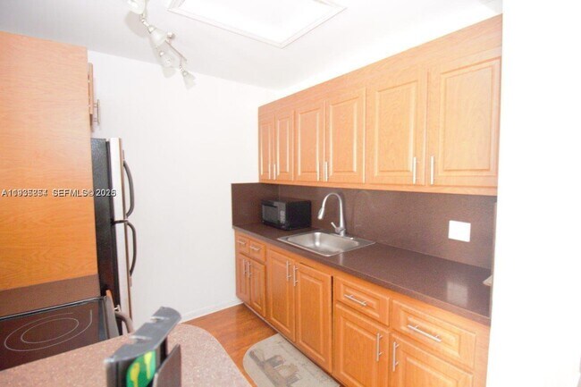 Building Photo - 13350 SW 1st St