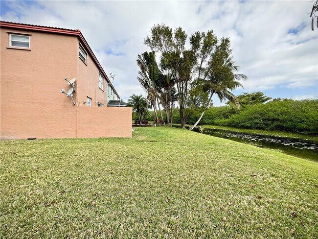 Building Photo - 777 NW 151st Ave