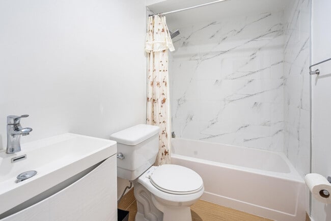 Building Photo - 9703 SW 142nd Ct