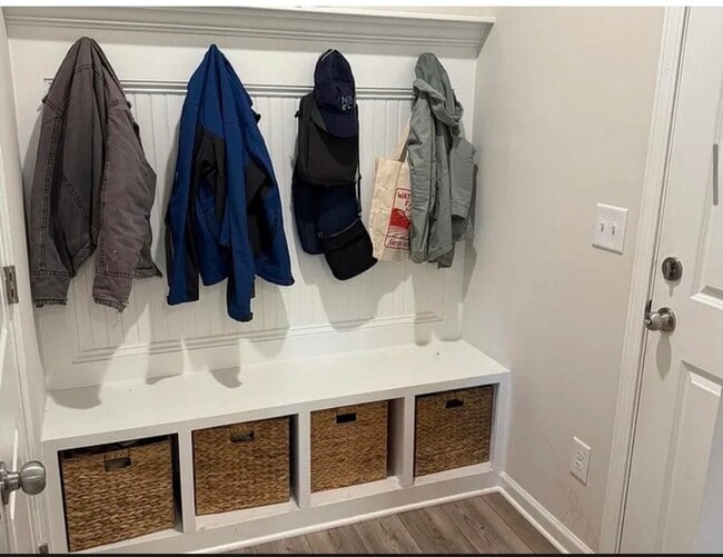 Building Photo - Earn Wealth While Leasing - Like a Homeowner - Lease to Own