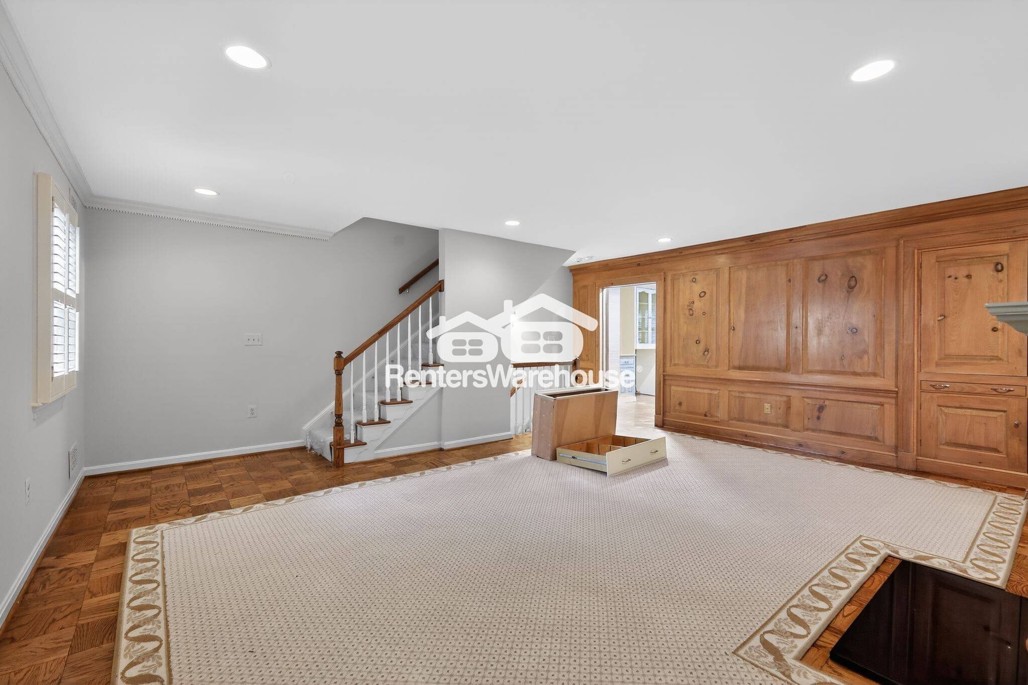 Building Photo - 986 N Royal St