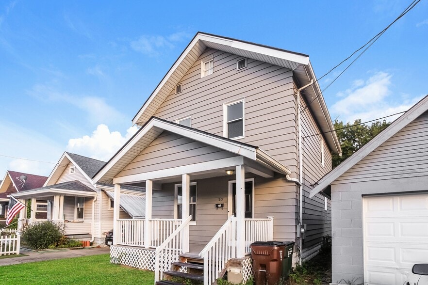 Building Photo - 20 E 32nd St