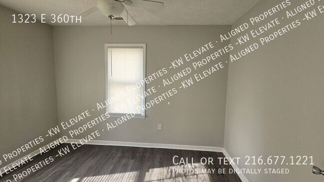 Building Photo - 1323 E 360th-