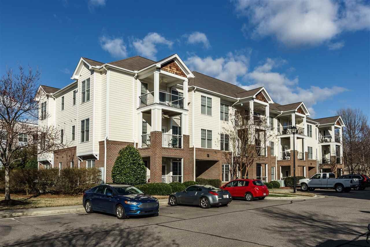 Building Photo - 800 Moratuck Dr