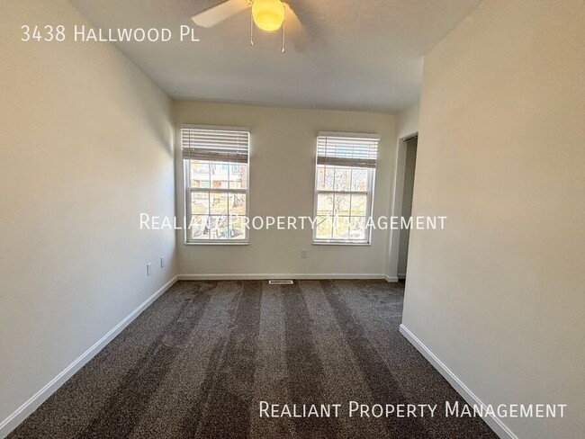 Building Photo - Spacious & Modern Living in a Beautifully ...