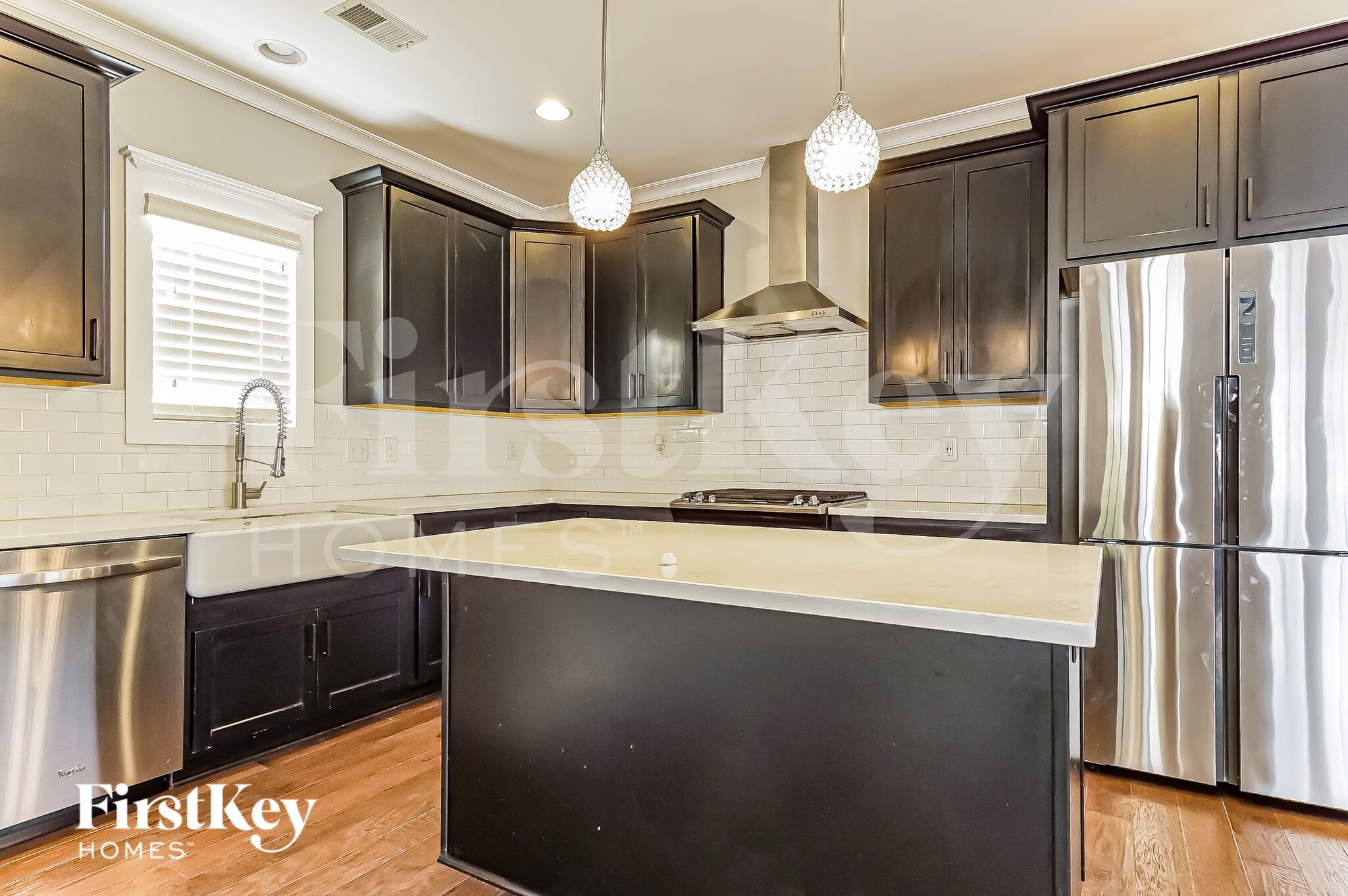 Building Photo - 3253 Sawyer Dr