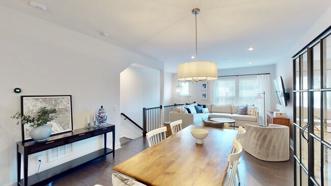 Building Photo - 18016 Nolita Ln