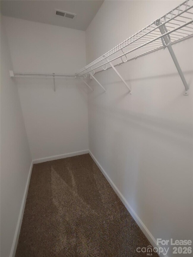 Building Photo - 2004 Magna Ln