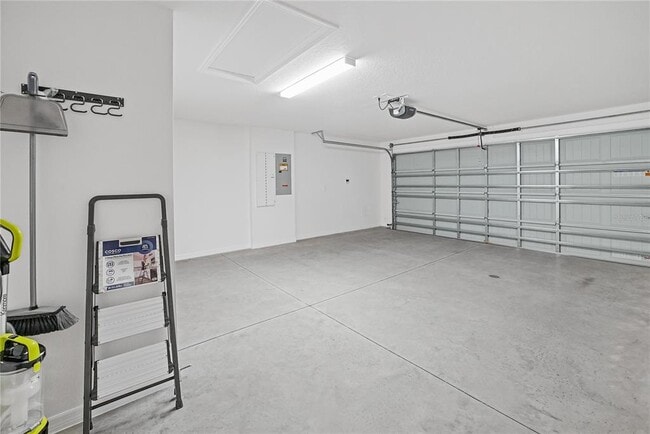 Building Photo - 7661 Rutherford Ln