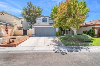 Building Photo - Modern Comfort Meets Timeless Style in a Beautifully Updated Las Vegas Home!