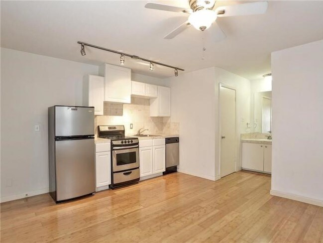 Primary Photo - 1 bedroom in Austin TX 78705