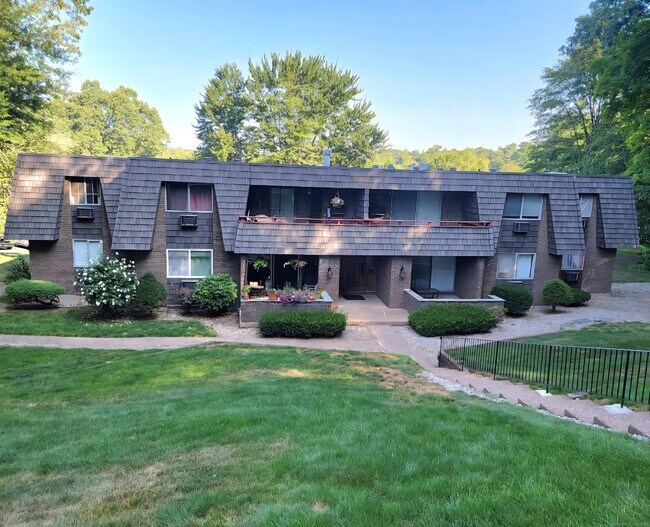 Primary Photo - 24 Stony Brook Dr