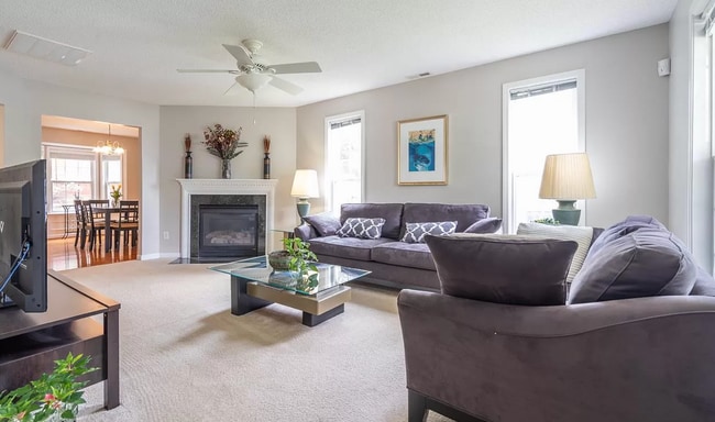 Building Photo - Beautiful 3 Bedroom in Hope Valley Farms