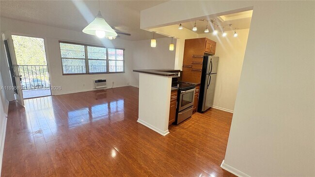 Building Photo - 13350 SW 1st St