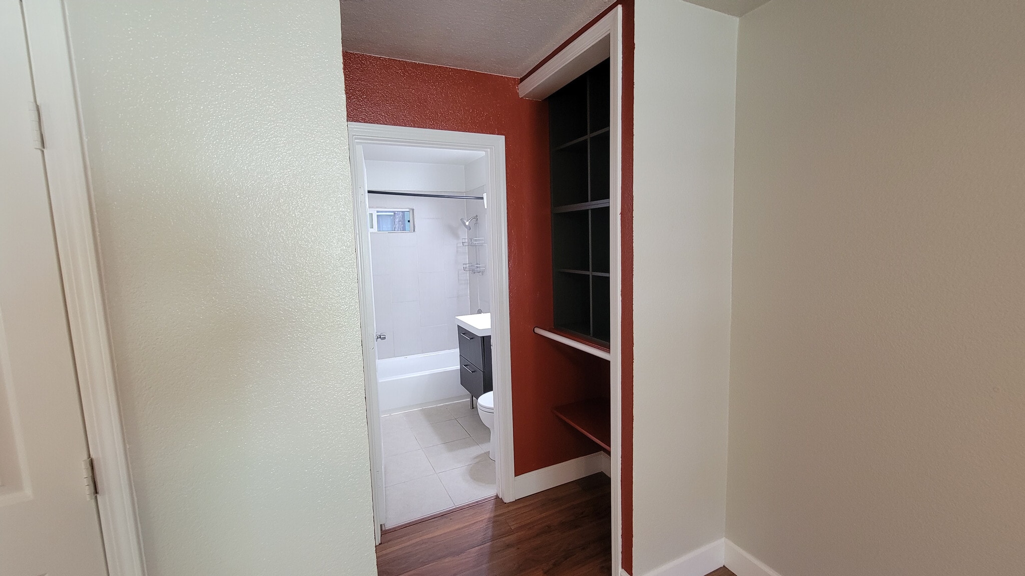 Building Photo - 3116 San Carlos Way