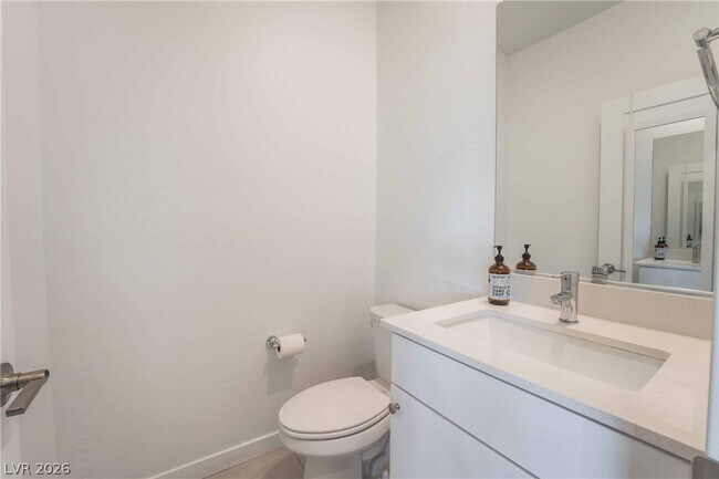 Building Photo - 9228 Desert Pearl Ave