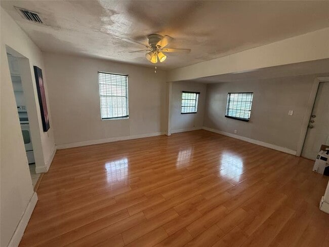 Building Photo - 586 NW 94th St