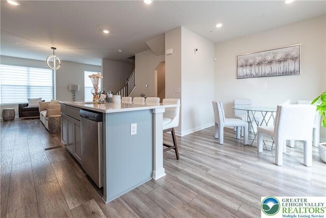 Building Photo - 4936 Brookside Ct