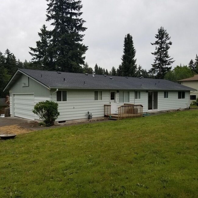 Building Photo - 10002 59th Ave Ct E