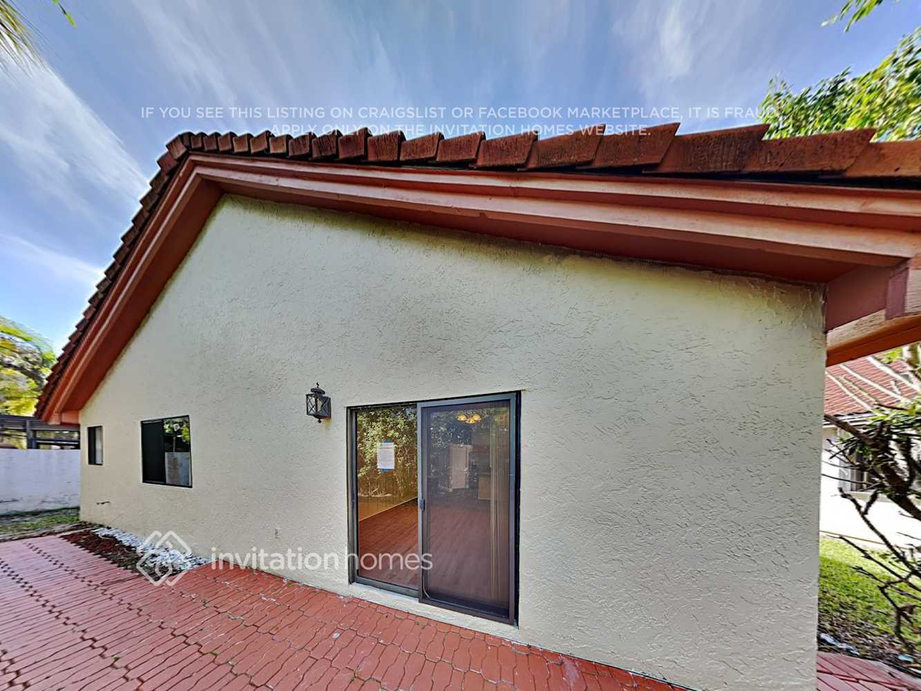 Building Photo - 512 NW 38th Terrace