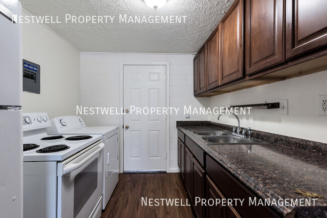 Primary Photo - 2618 S 8590 W