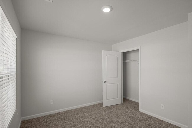 Building Photo - 21432 Scuttle St