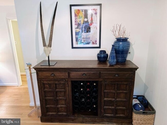 Building Photo - 5885 9th Rd N