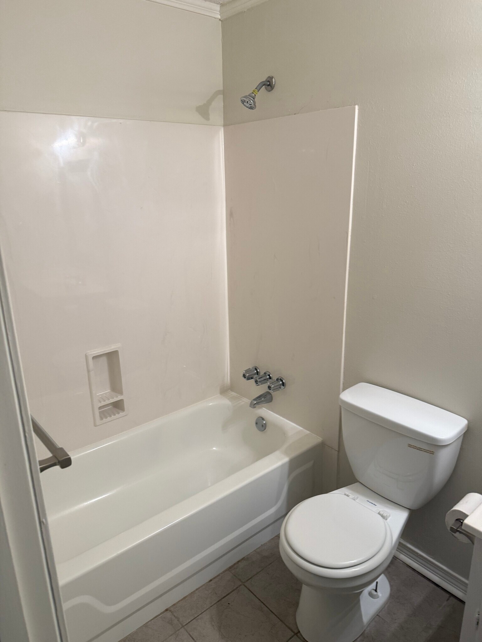 Building Photo - 6367 Quin Dr