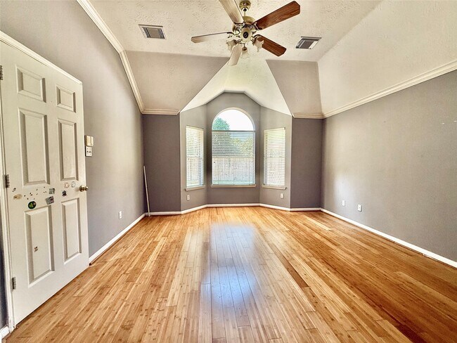 Building Photo - 8815 Champion Springs Cir