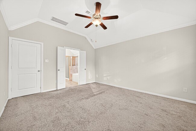 Building Photo - 2803 Monarch Xing