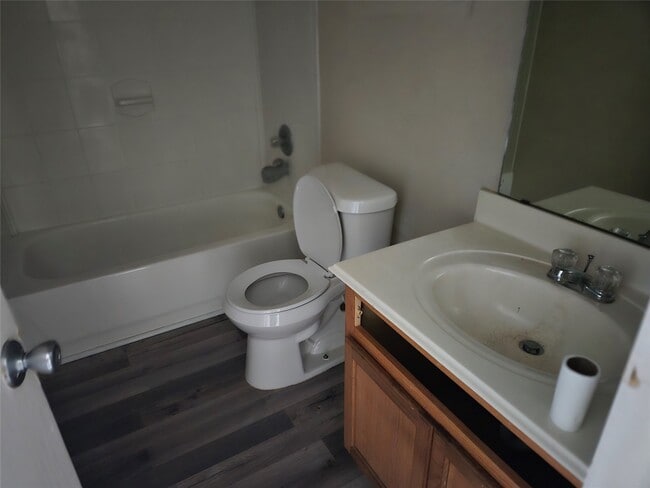 Building Photo - 21634 Mossey Pines Ct