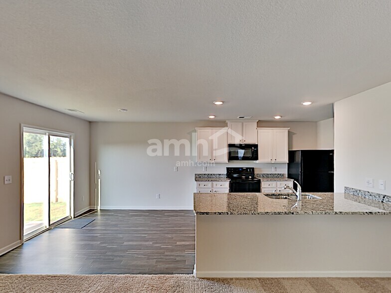 Building Photo - 3022 Wingadee Dr
