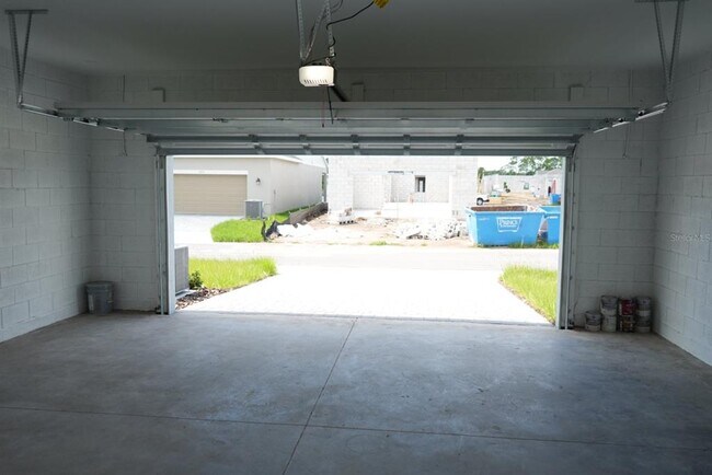 Building Photo - 1828 Shadow Box Bnd