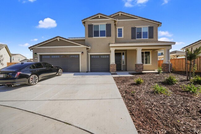 Building Photo - 1245 Pacific Pl