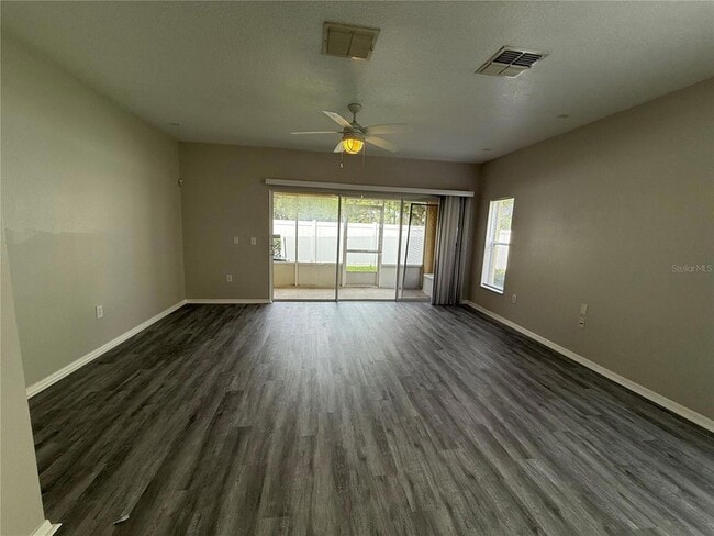 Building Photo - 20460 Needletree Dr