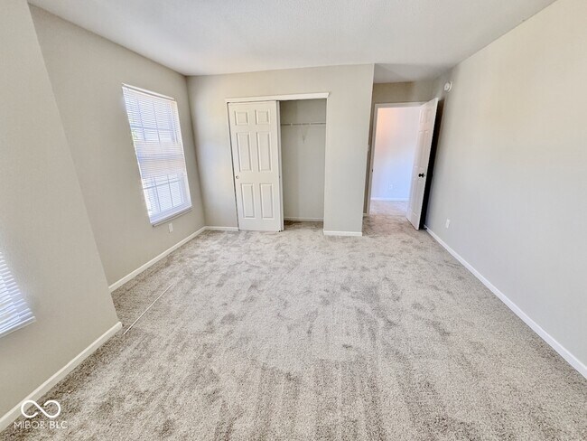 Building Photo - 12431 Teacup Way