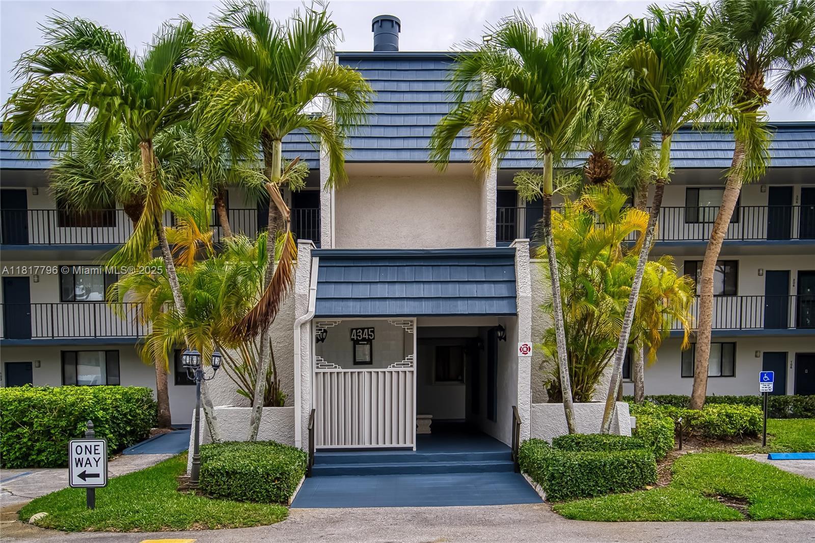 Building Photo - 4345 Trevi Ct