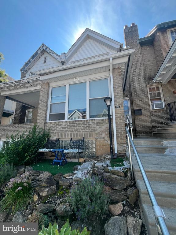 Building Photo - 316 Zeralda St