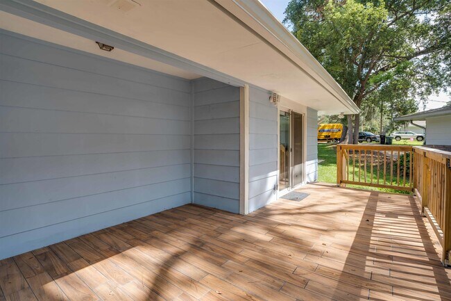 Building Photo - 266 S Villas Ct