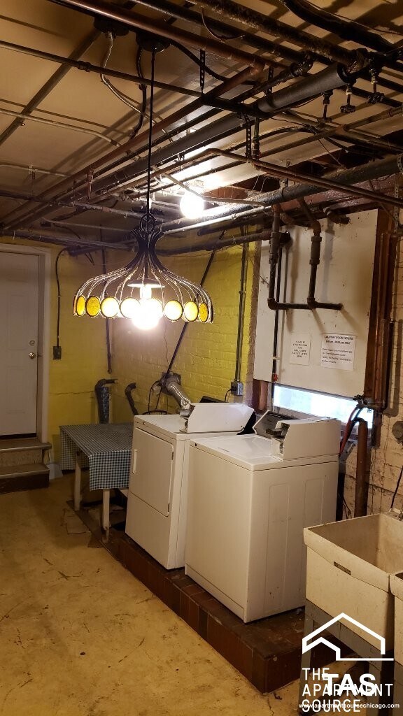 Building Photo - 4512 N Laporte Ave