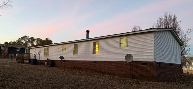 Building Photo - 1542 Jerusalem Rd