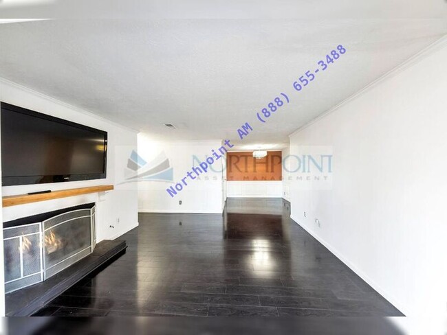 Building Photo - 309 Countryside Pl