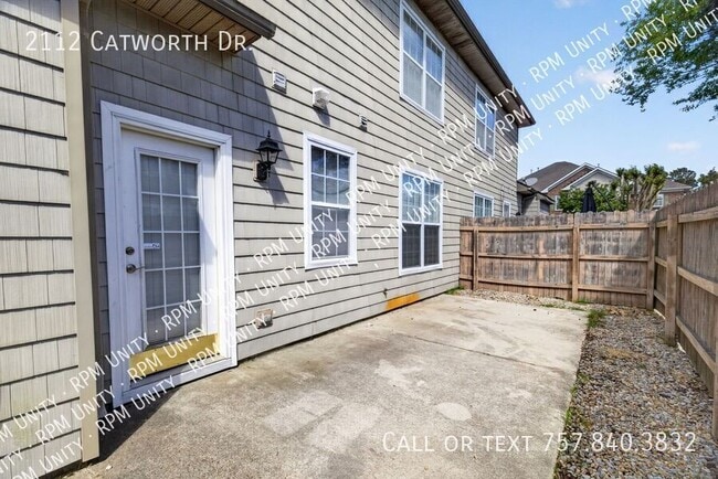 Building Photo - 2112 Catworth Dr
